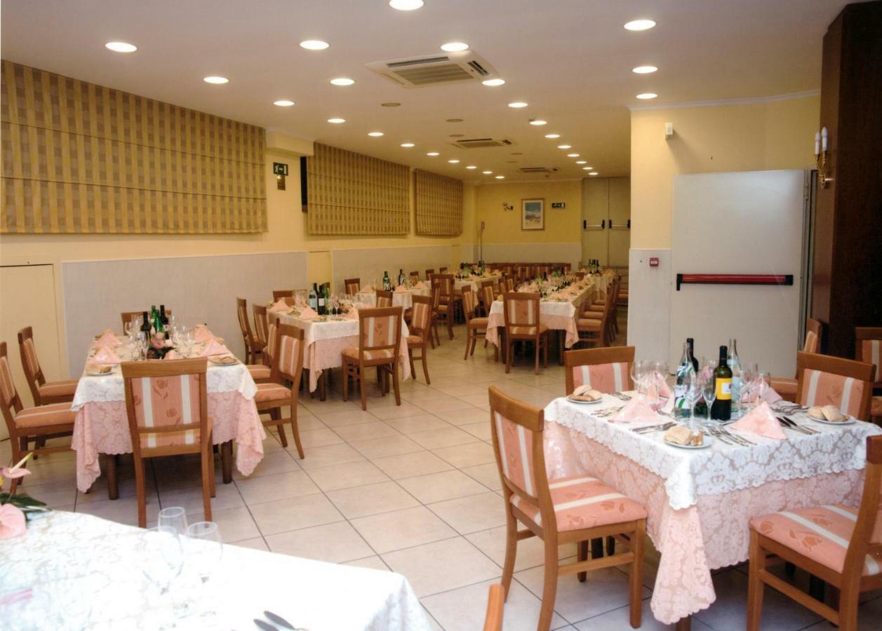 Hotel Orizzonte Letojanni Kültér fotó